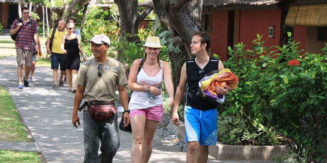 JUMLAH KUNJUNGAN WISATAWAN ASING MASUK KALTIM MENINGKAT