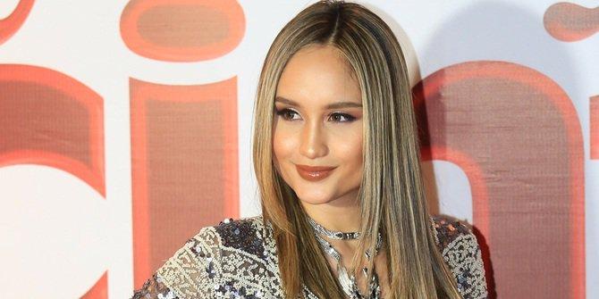 Tips Cinta Laura Agar Tidak Mudah Lapar dan Punya Badan Lansing