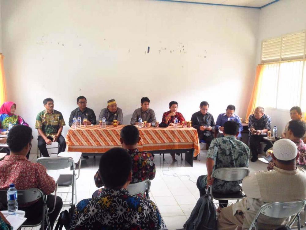 Kunjungan ke Sangkulirang, Anggota Dewan Tampung Aspirasi soal Tenaga Pengajar Non PNS