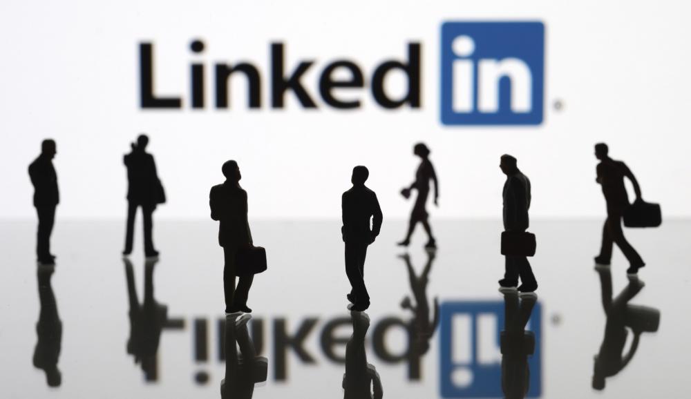 Linkedln Umumkan 10 Kata yang Terlalu Sering Dituliskan Profesional Indonesia