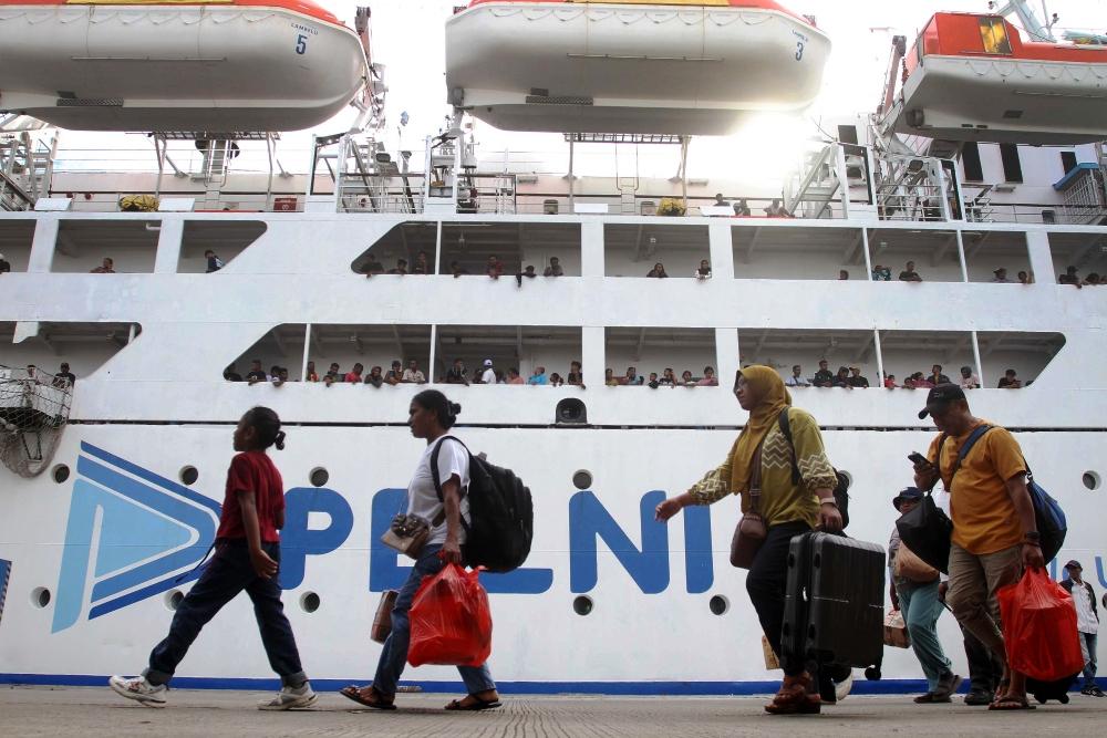 KSOP Balikpapan Waspada Cuaca dan Lonjakan Penumpang 