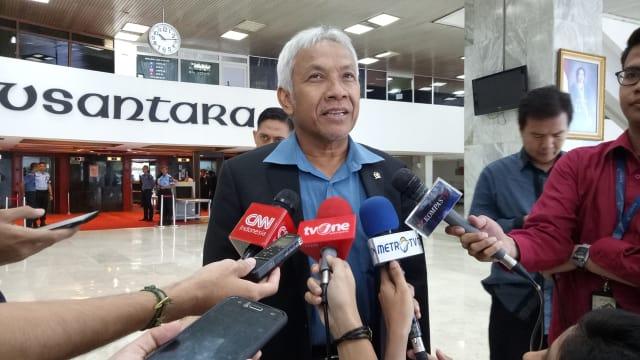 DPR Sarankan Zulkifli Hasan Klarifikasi Pernyataan Soal LGBT