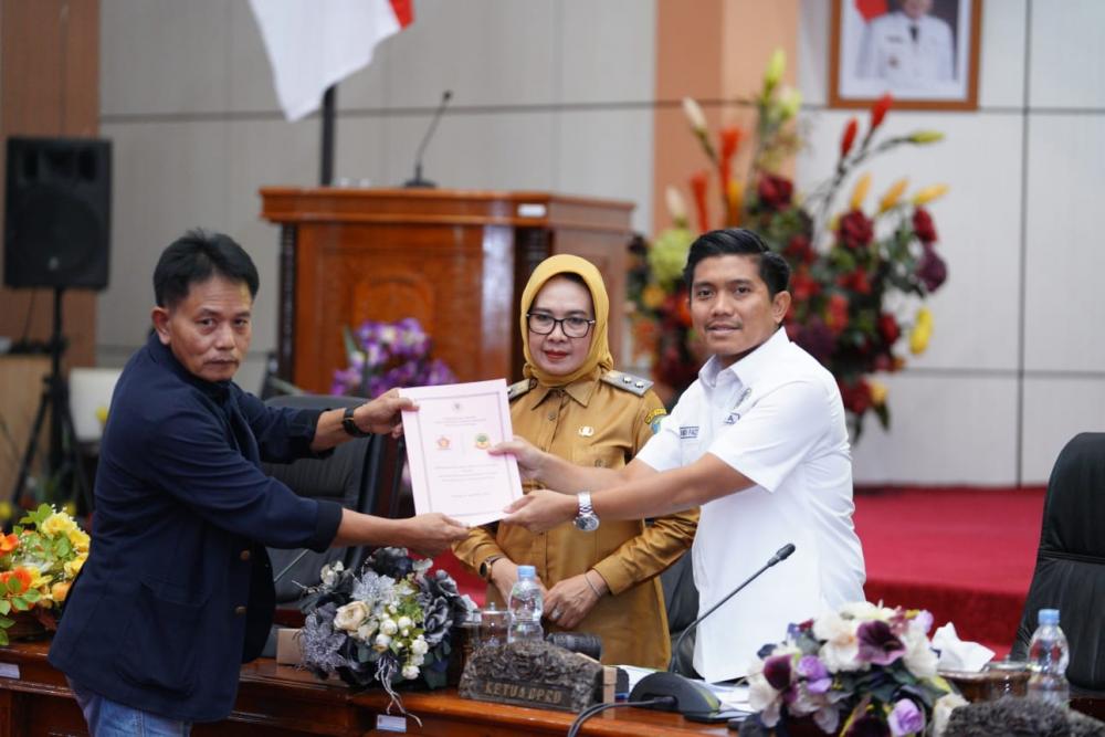 Beri Pandangan Umum Soal RAPBD Bontang 2024, Sutarmin Pertanyakan Upaya Pemkot Tingkatkan PAD