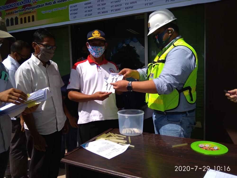 Kelurahan Bontang Lestari Apresiasi Bantuan Sapi Kurban PT IMM
