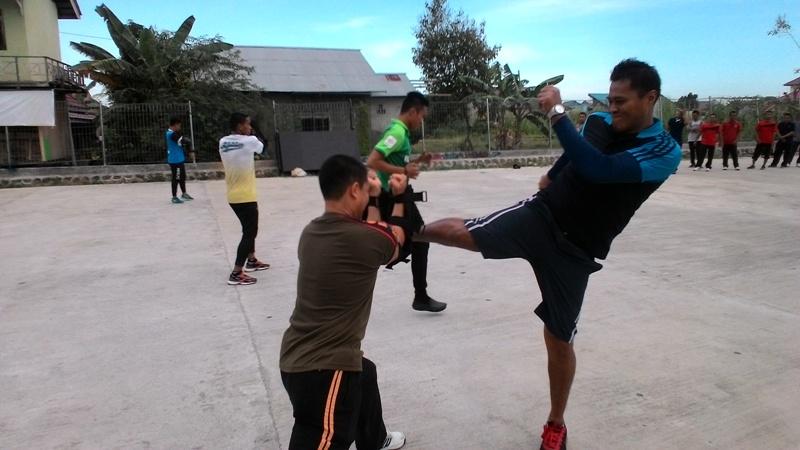 WUJUDKAN PROFESIONAL KERJA, ANGGOTA SATPOL PP RUTIN LATIHAN BELADIRI