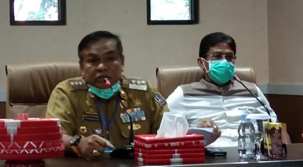 Lawan Corona, Bupati Bone Minta Wartawan Tidak Bikin Stres