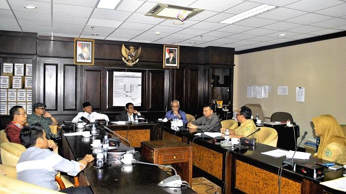 DPRD Kaltim Siap Perjuangkan Hak Guru Garis Depan  
