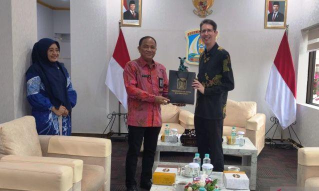 Australia Lirik Balikpapan sebagai Mitra Strategis 