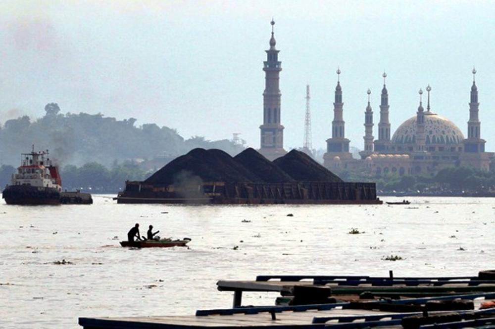 Hujan Ringan Dominasi Kaltim Hari Ini, Waspada Potensi Cuaca Ekstrem 