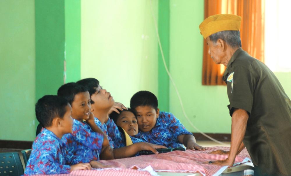 Kaum Disabilitas Punya Hak Mendapat Pekerjaan Layak