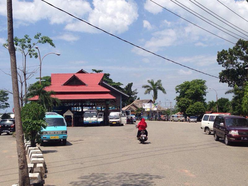 INTENSITAS PENUMPANG DI TERMINAL BONTANG TAK MENGENAL MOMEN