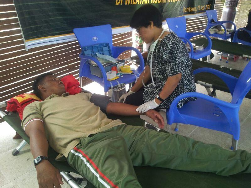 PERINGATI HUT KODAM VI MULAWARMAN, KODIM 0908 BONTANG GELAR DONOR DARAH
