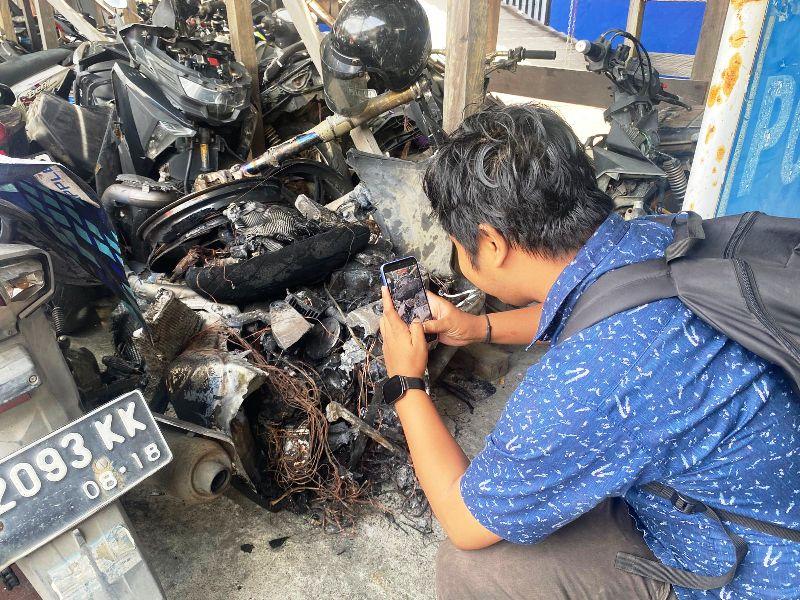 Ducati Tabrakan dan Terbakar di Balikpapan, Satu Orang Tewas