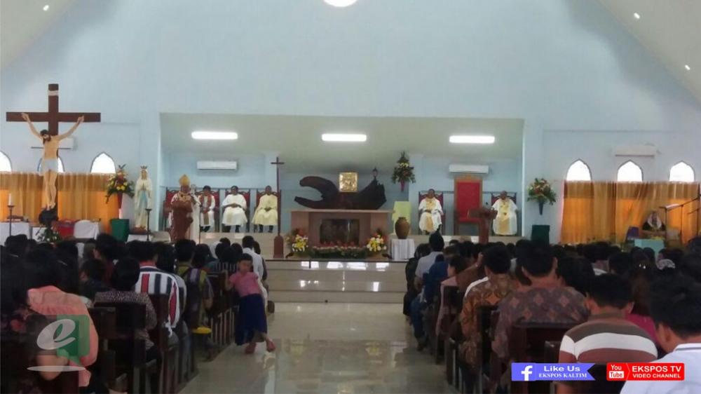 Peresmian Gereja Khatolik Terbesar di Kabupaten Mahulu