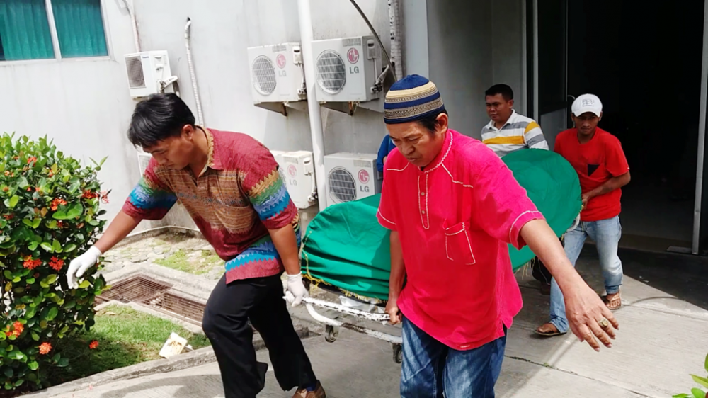Tak Kuasa Lihat Jasad Suami, Istri Pelaku Pembobol Rumah Pingsan