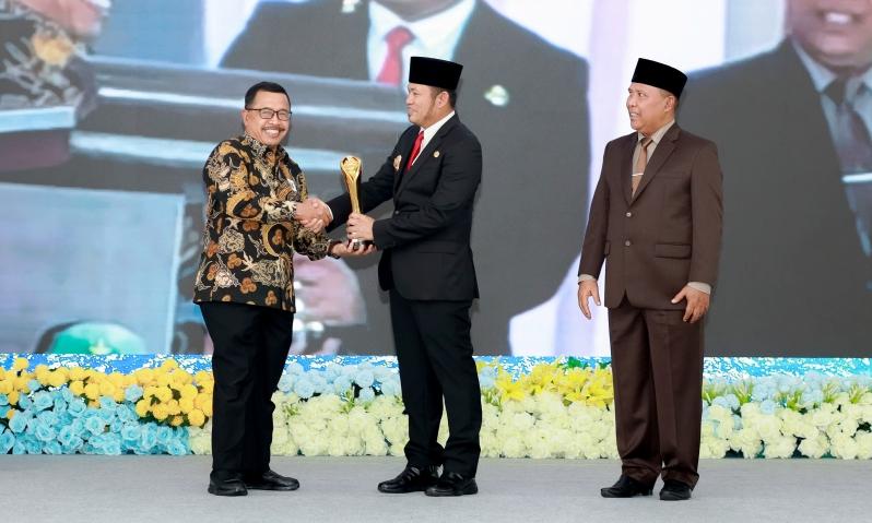 Pupuk Kaltim Pertahankan Properda Emas ke-10 dari Pemprov Kaltim