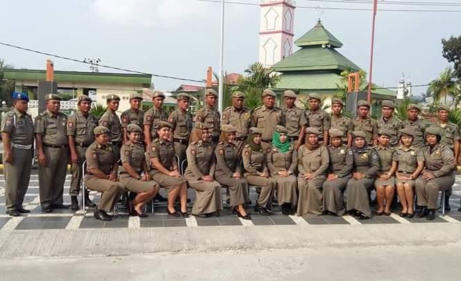 HUT KE-66 SATPOL PP ADAKAN TURNAMEN DI BERAU, PERWAKILAN BONTANG BOYONG 2 PIALA