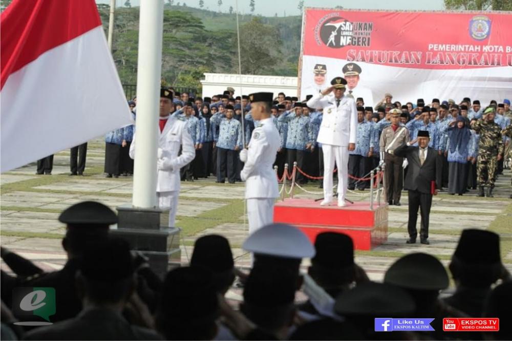 Pimpin Upacara Peringatan Hari Pahlawan, Wawali: Patriotisme Sejati Bukan Sekadar Mempertahankan