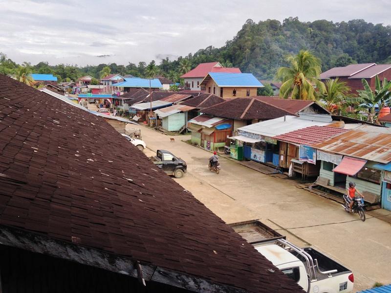 Siapa yang Menanti Pembangunan ?