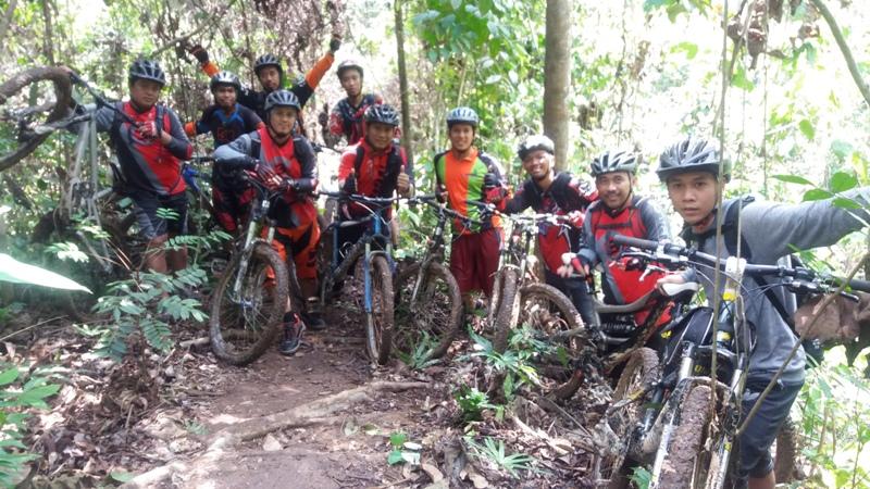 BBC AKUI EKSOTIKA WISATA AIR TERJUN BATU LESONG BEGITU MEMIKAT