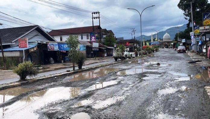 10 Provinsi dengan Jalan Rusak Terbanyak: Kaltim dan Kalteng di Puncak