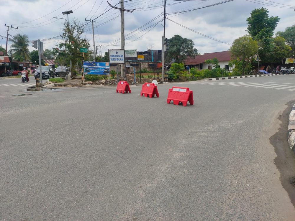 Tergenang Air Selutut, Tiga Jalan Protokol di Bontang Ditutup 