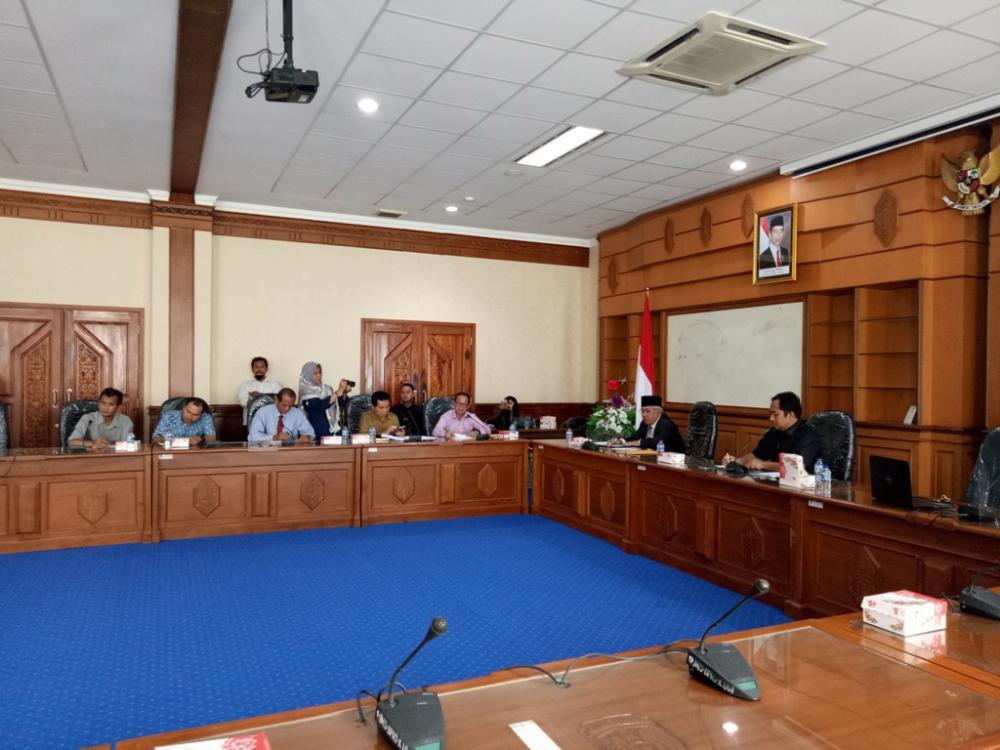 DPRD Kutim Terima Aduan Buruh soal Outsourcing dan Upah Minimum