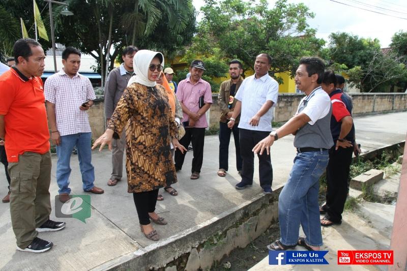 BELUSUKAN, WALI KOTA NENI URAI PENYEBAB BANJIR DI BONTANG