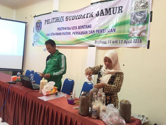 30 Warga Ikut Pelatihan Budi Daya Jamur DKP3 Bontang 