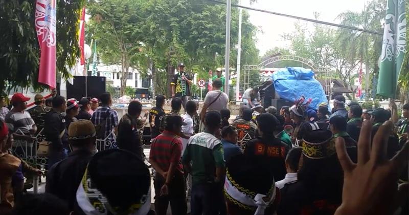 Soal FPI di Balikpapan, Oknum Anggota Dewan Pasang Badan ?