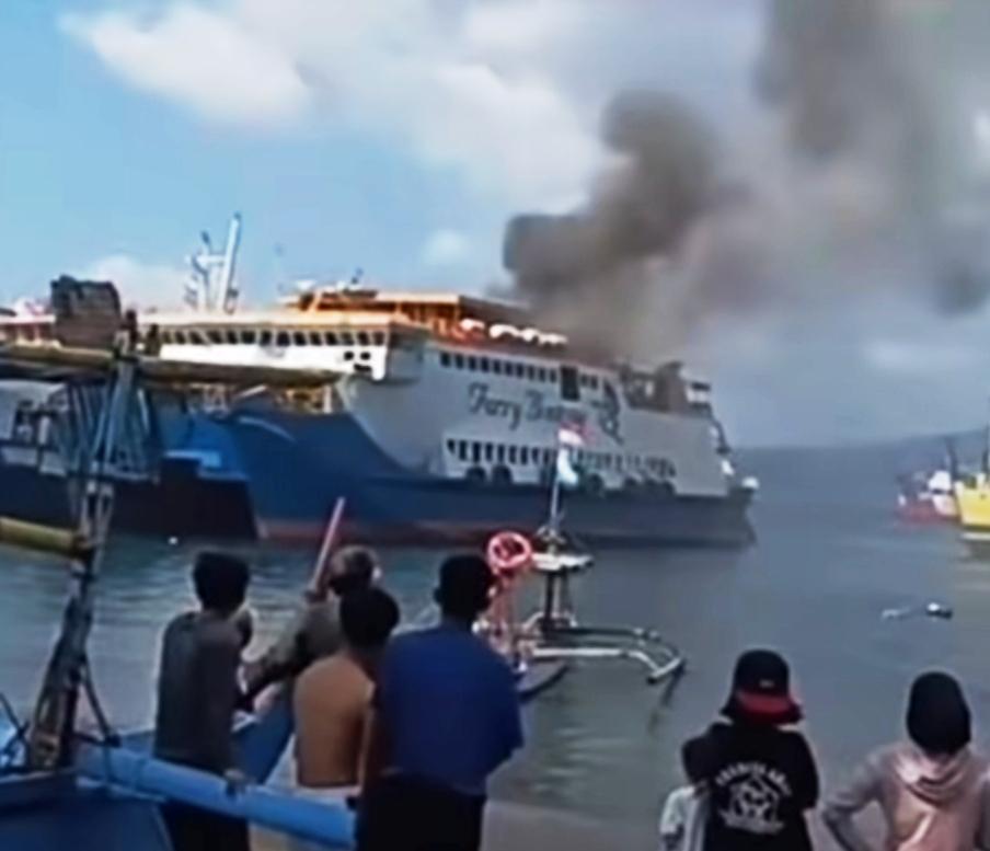 Menhub Ungkap Penyebab KMP Bontang Express II Terbakar