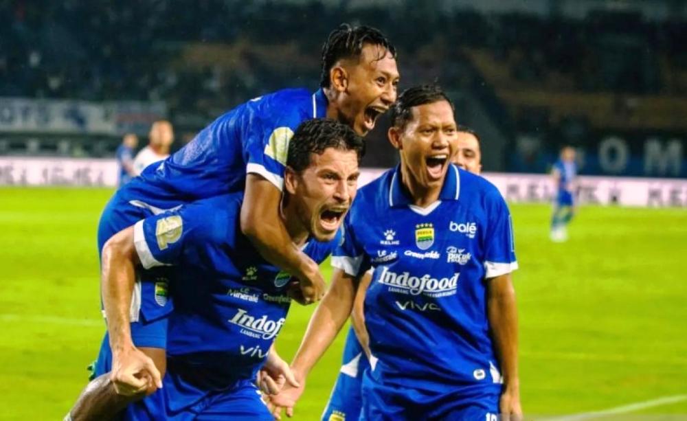 Persib dan Borneo FC Menang, Persaingan Juara Super League Kian Ketat