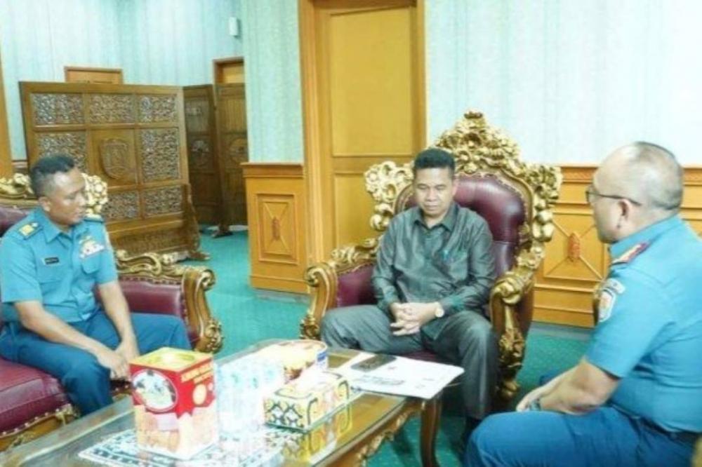 Sambut Kunjungan Danlanal Sangatta dan Kasat Reskrim, Joni Sebut DPRD Kutim Siap Bersinergi