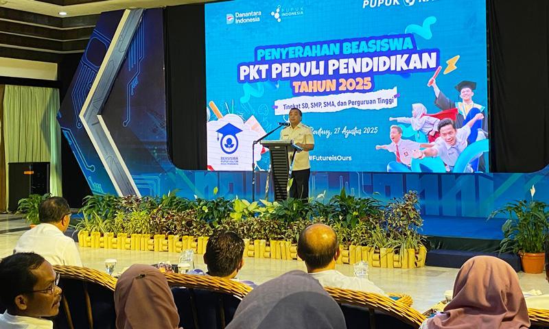 PKT Gelontorkan Beasiswa Rp2,8 M, Pemprov-Pemkot Apresiasi: Jangan Berhenti, Harus Jadi Inspirasi