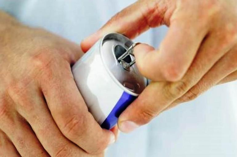 Ini Bahaya Mengonsumsi Minuman Berenergi Berlebihan