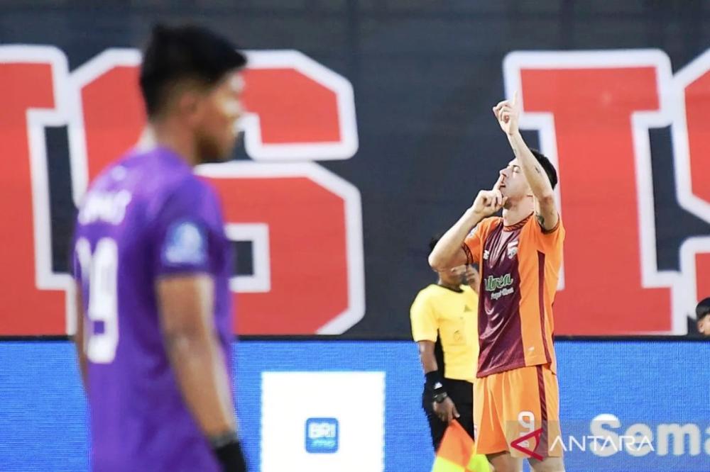 Borneo FC Menang via Bola Mati dan Efisiensi, Bhayangkara Boros Peluang