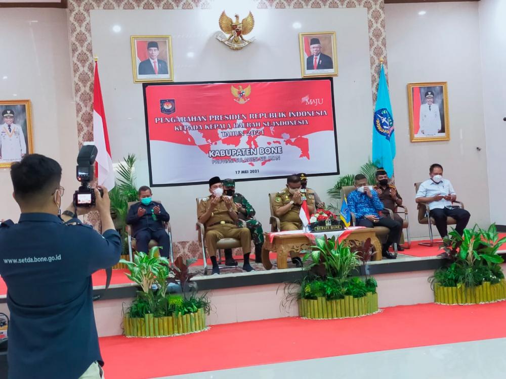 Bersama Forkopimda, Bupati Bone Ikuti Pengarahan Presiden RI