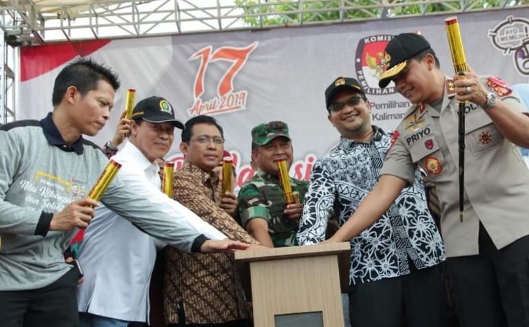 Deklarasi Pemilu Damai di Kaltim: Serukan Tolak Hoax, SARA dan Politik Uang