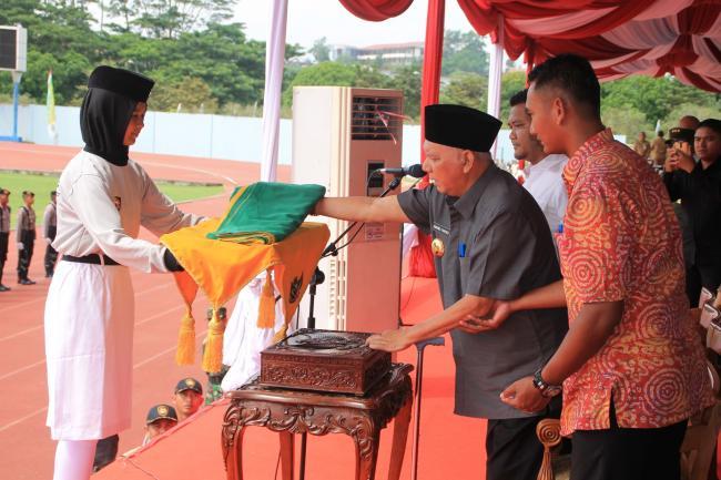 PEMPROV KALTIM GELAR GLADI BERSIH HUT RI KE 71