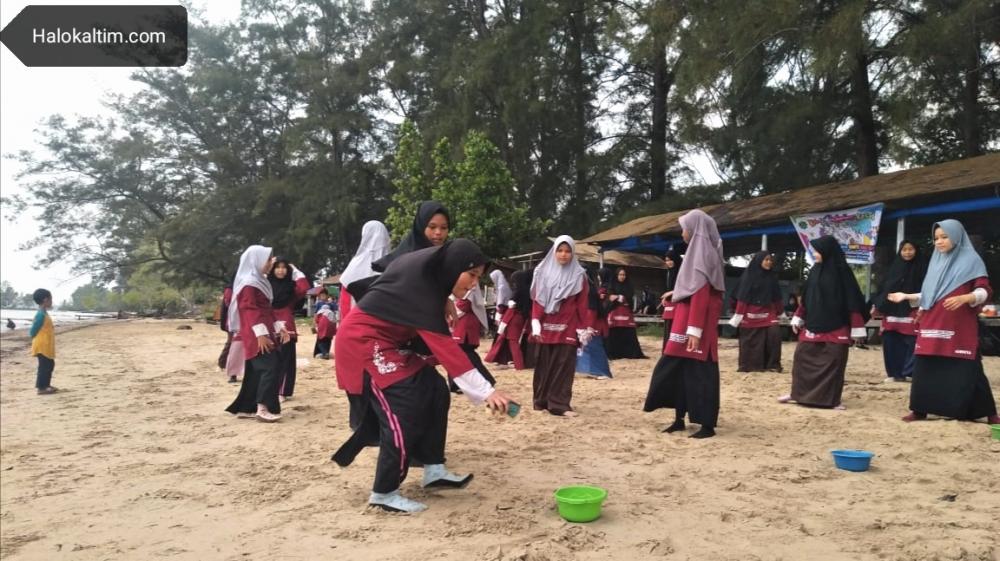 SMPIT Daarussalaam Sangatta Terapkan Konsep Belajar Sambil Tamasya