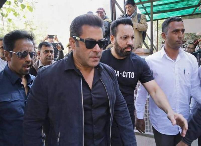 Saif Ali Khan Bebas, Salman Khan Divonis 5 Tahun Penjara 