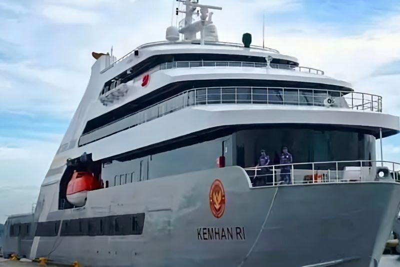 Logo Kemhan Disorot, Kapal Haji Isam Dipinjam Gratis untuk Program Pemerintah
