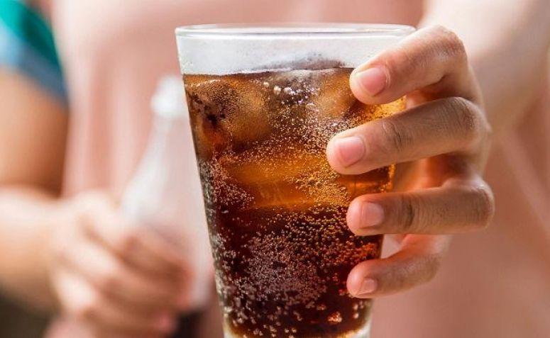 Bahaya Konsumsi Soda Setiap Hari
