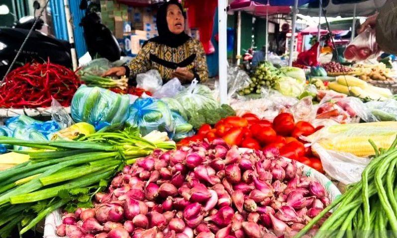 Cabai Rawit Pimpin Kenaikan Harga Pangan, Beras dan Telur Relatif Stabil
