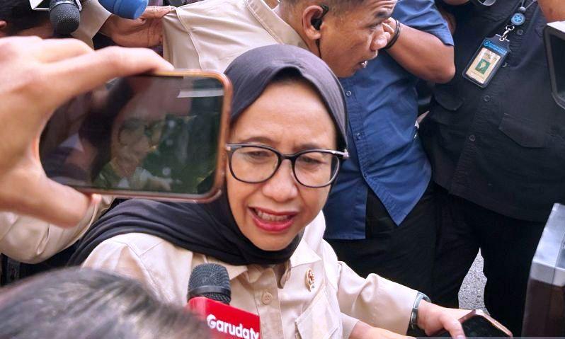 Mundur, Kepala BGN Nanik Deyang Bertolak ke Luar Negeri