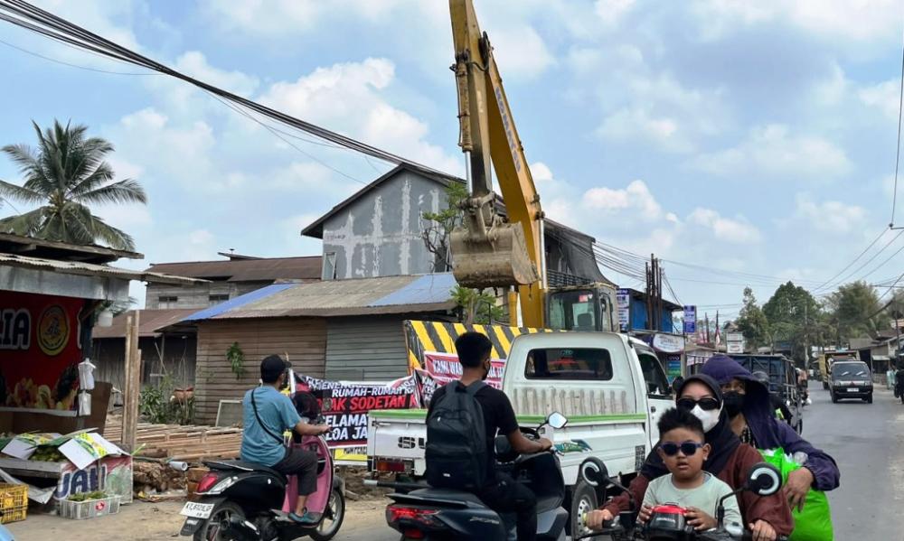 Saat Solusi Banjir Samarinda Dipersoalkan Warga Loa Janan Ulu