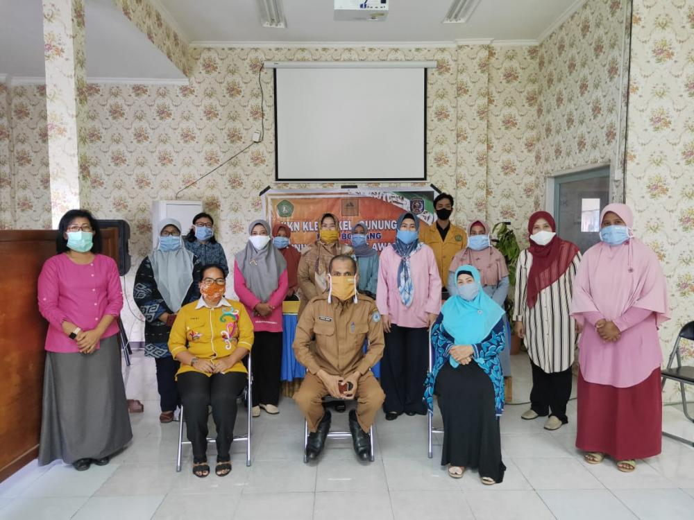 Kelurahan Gunung Elai Fasilitasi Pelatihan Sulam Garapan Mahasiswa KKN Unmul