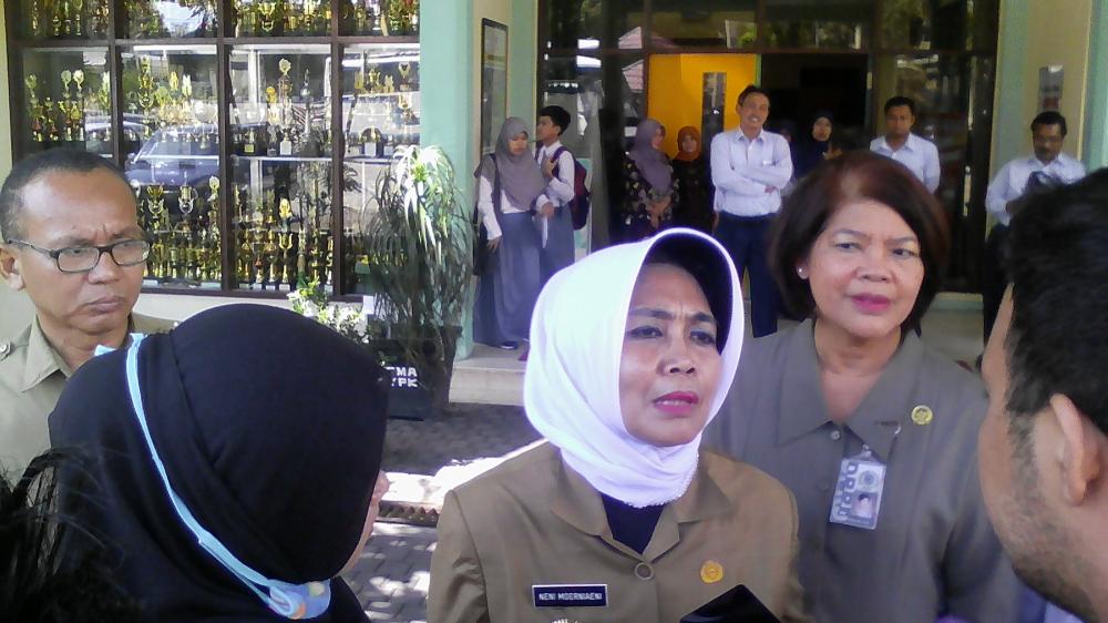 WALIKOTA : SEKOLAH MILIKI PERANAN PENTING, DALAM MENDUKUNG PROGRAM "SMART CITY"