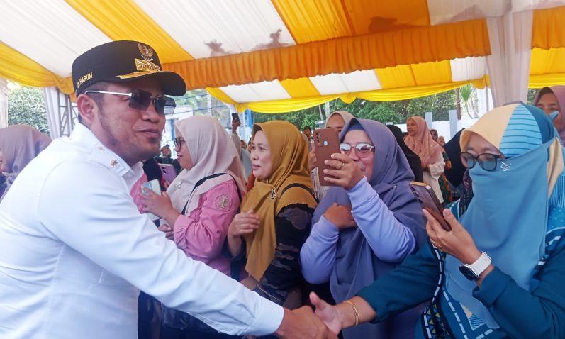 Laut Dicemari, Nelayan Dipolisikan, Gubernur Kaltim Buka Suara