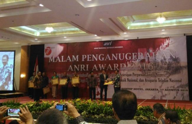 BADAN ARSIP DAERAH KALTIM JUARA PERTAMA NASIONAL